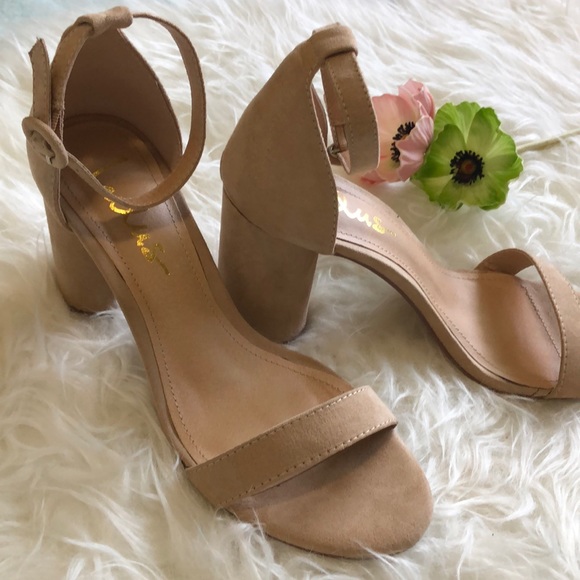 Lulus Shoes - {NWOT} •Lulus• ankle strap heels